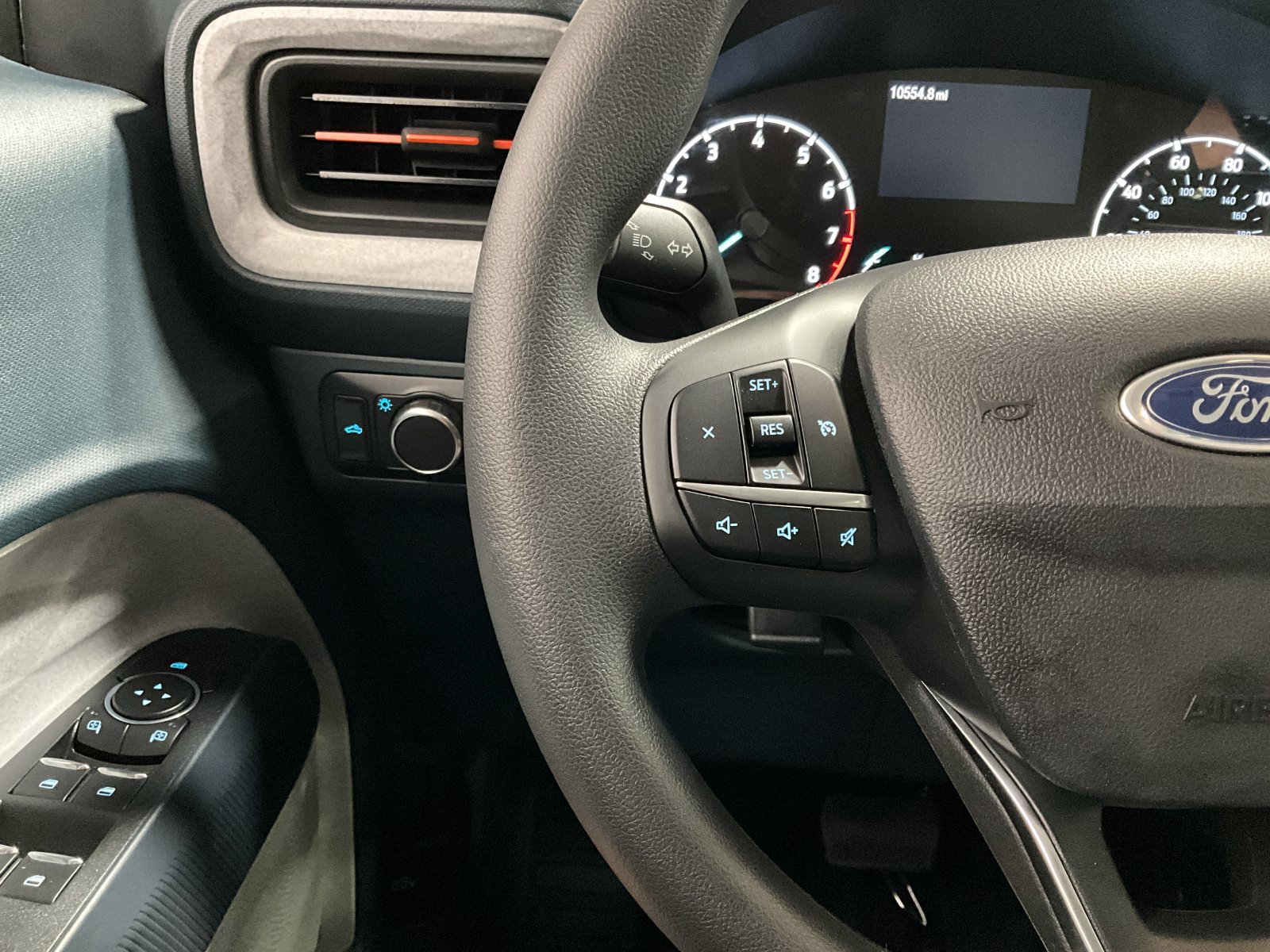 Used 2022 Ford Maverick XLT FWD image 19