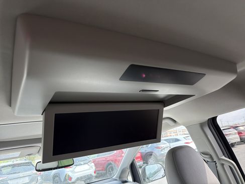 Used 2019 Toyota Sienna XLE Premium AWD/4WD image 25