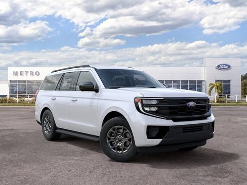 New 2027 Ford Expedition Active RWD image 4