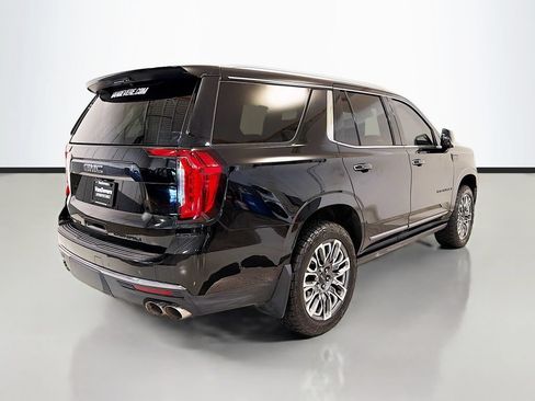Used 2023 GMC Yukon Denali Ultimate AWD/4WD image 9