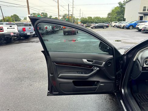 Used 2010 Audi A6 3.0T Prestige w/ Prestige Pkg image 10