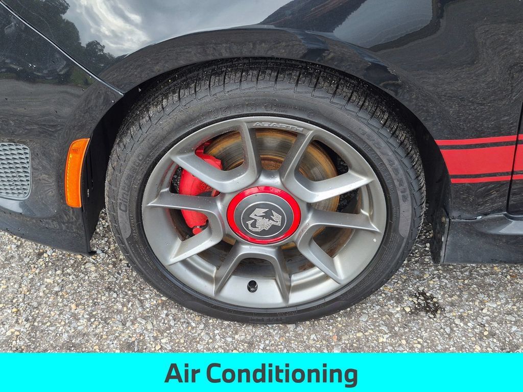 Used 2013 FIAT 500 Abarth FWD image 12