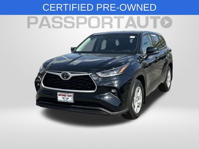 Used 2021 Toyota Highlander LE