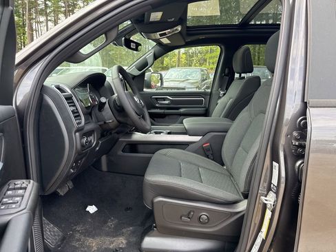 New 2026 RAM 1500 4x4 Crew Cab image 19