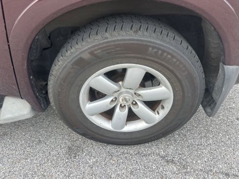 Used 2013 Nissan Armada SV RWD image 9