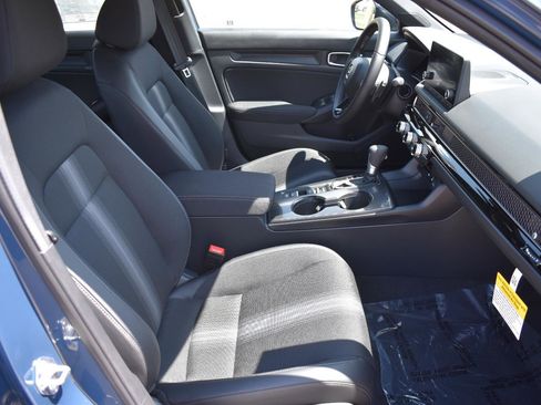 New 2026 Honda Civic Sport image 13