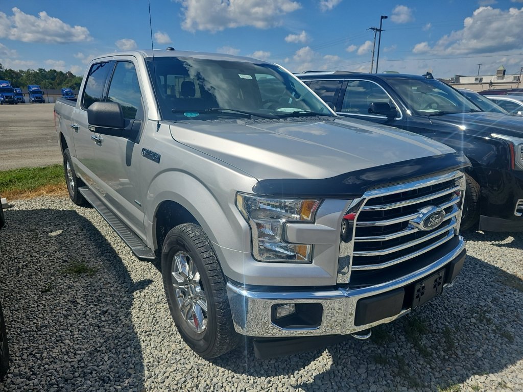 Used 2017 Ford F150 XLT w/ Equipment Group 302A Luxury AWD/4WD image 6