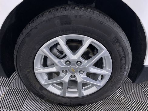 Certified 2024 Chevrolet Equinox LT image 14