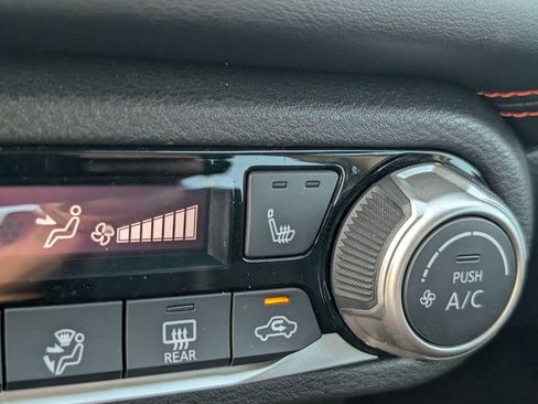 Used 2025 Nissan Versa SR w/ Trunk Package FWD image 17
