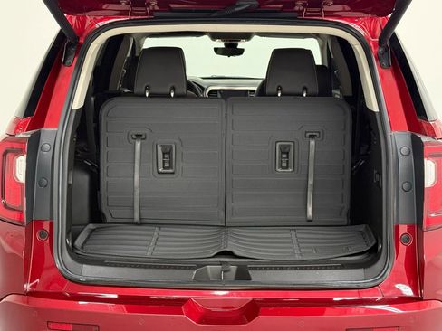 Used 2023 GMC Acadia Denali w/ Denali Ultimate Package image 39