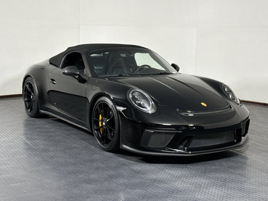Certified 2019 Porsche 911 Speedster RWD image 9