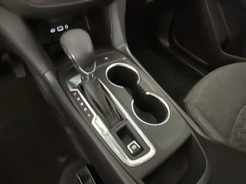 Used 2024 Chevrolet Equinox LT FWD image 21