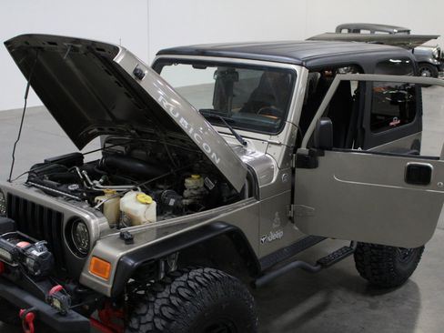 Used 2006 Jeep Wrangler Rubicon image 6