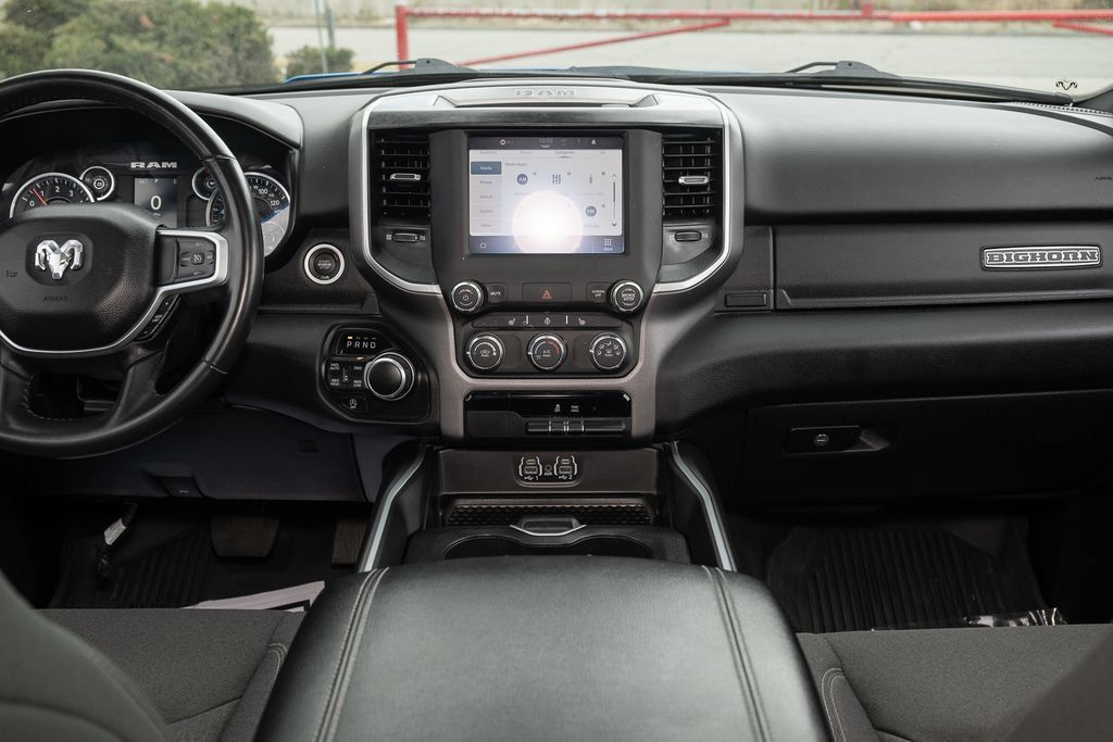Used 2023 RAM 1500 Big Horn AWD/4WD image 32
