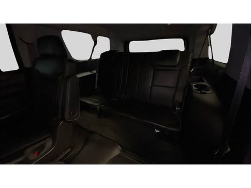 Used 2016 GMC Yukon XL Denali image 15