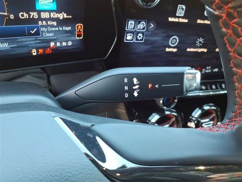 Certified 2025 Chevrolet Blazer EV RS AWD/4WD image 25