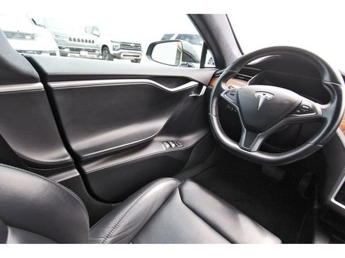 Used 2019 Tesla Model S 75D AWD/4WD image 8