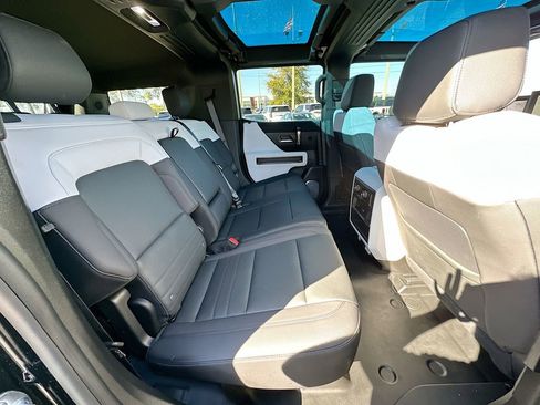 Certified 2024 GMC Hummer EV 3X image 29