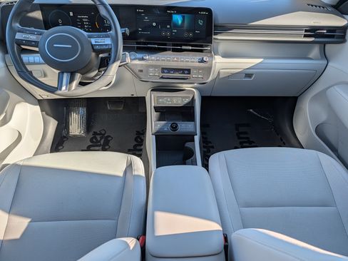Certified 2024 Hyundai Kona SEL w/ Convenience Package AWD/4WD image 10
