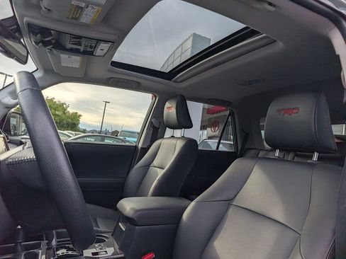 Used 2023 Toyota 4Runner TRD Off-Road Premium w/ Moonroof Package AWD/4WD image 4