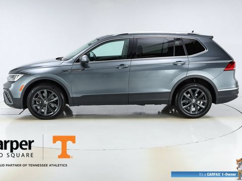 Used 2024 Volkswagen Tiguan SE w/ Panoramic Sunroof Package FWD image 41