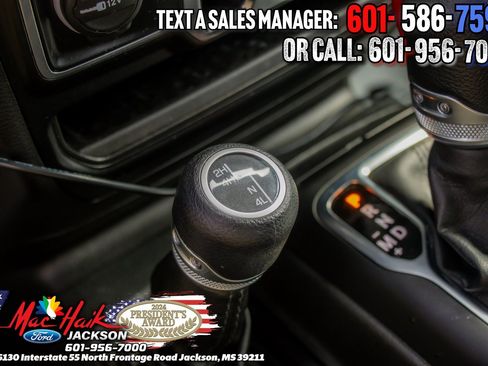 Used 2022 Jeep Gladiator Sport image 19