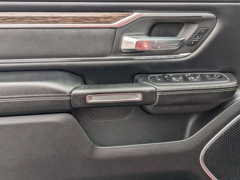 Used 2020 RAM 1500 Laramie AWD/4WD image 10