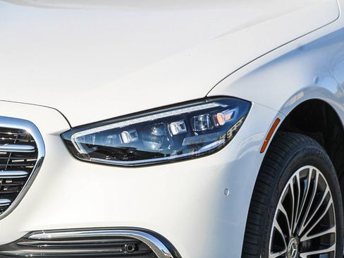 New 2026 Mercedes-Benz S 580 4MATIC Sedan image 8