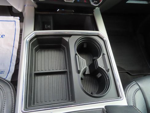 Used 2022 Ford F250 Lariat w/ Chrome Package image 42