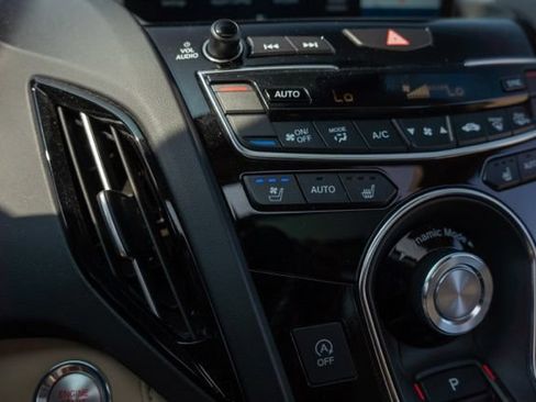 Used 2019 Acura RDX AWD w/ Advance Package image 25