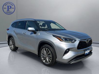Used 2021 Toyota Highlander Platinum