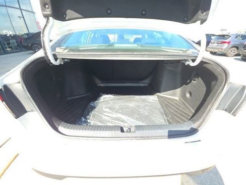 Used 2024 Honda Accord EX image 27