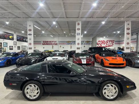 Used 1994 Chevrolet Corvette Coupe image 5