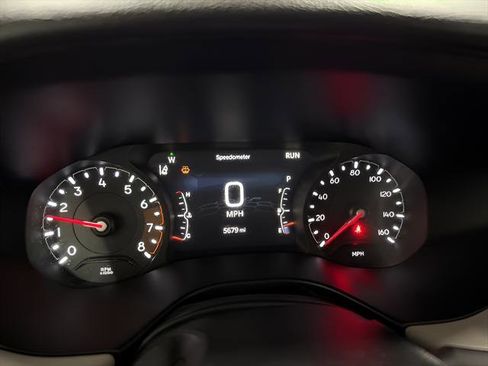 Used 2025 Jeep Compass Limited image 20