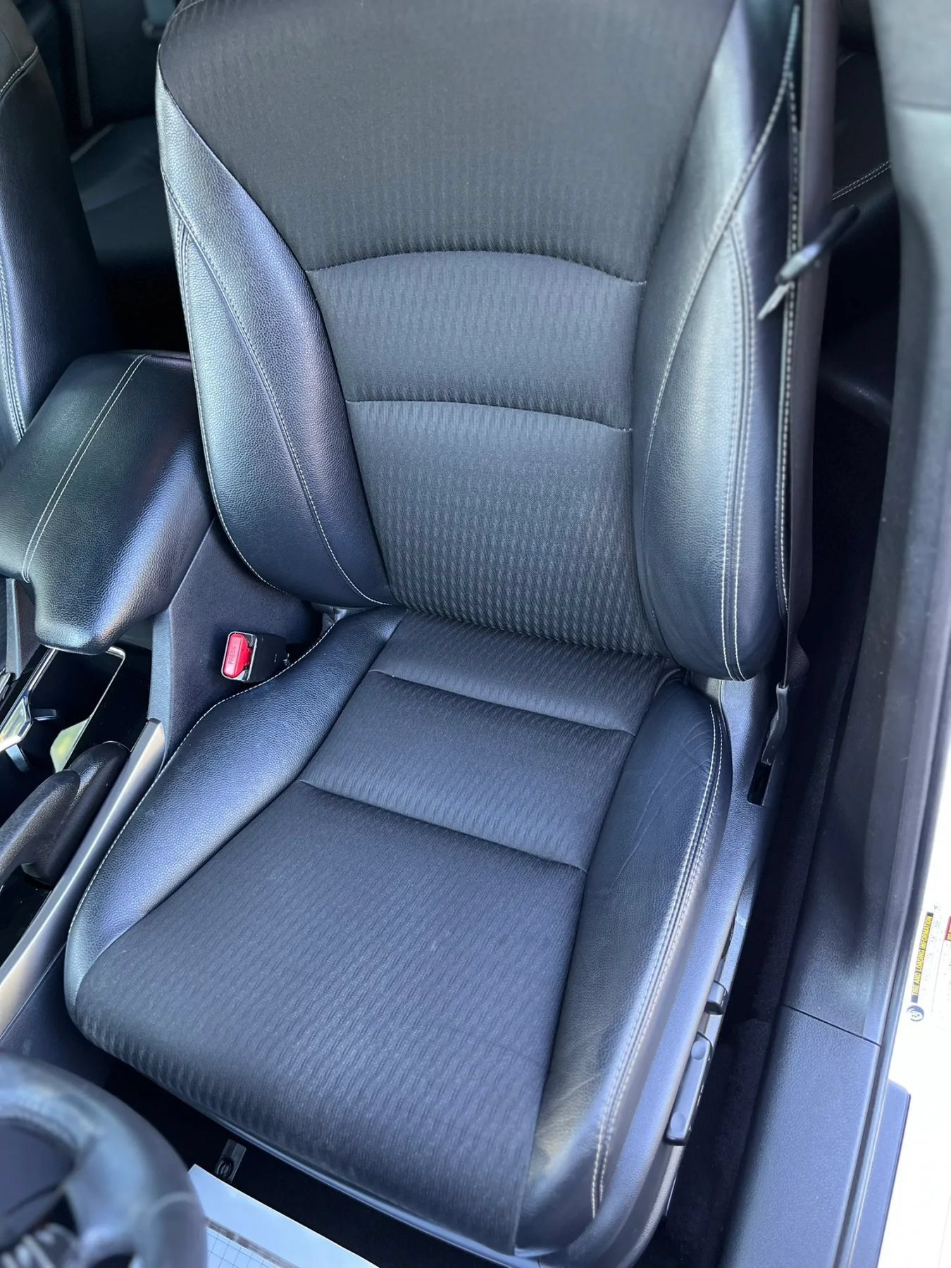 Used 2017 Honda Accord Sport image 10