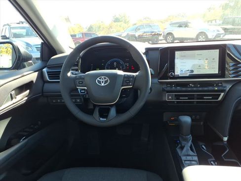 New 2026 Toyota Camry LE w/ Convenience Package image 5