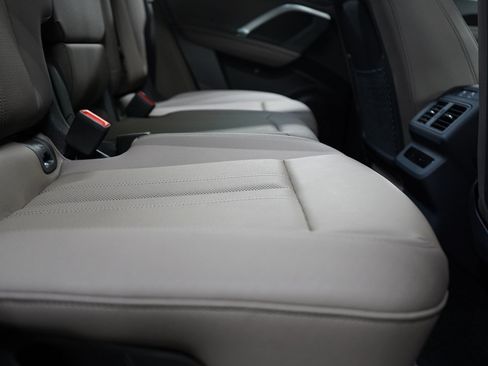 Used 2025 Audi Q5 Premium Plus AWD/4WD image 23