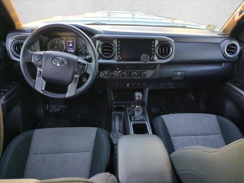 Used 2023 Toyota Tacoma TRD Sport AWD/4WD image 16
