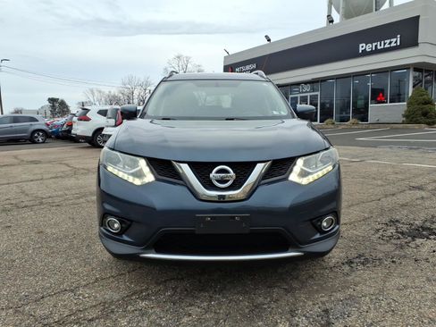 Used 2016 Nissan Rogue SL w/ SL Premium Package image 2