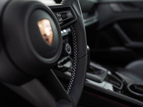 Used 2026 Porsche 911 GT3 RWD image 27