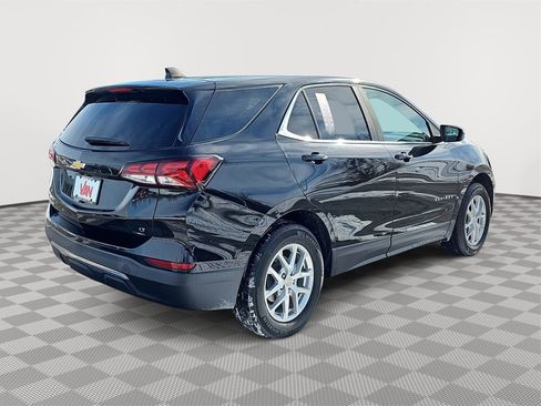 Used 2023 Chevrolet Equinox LT image 5