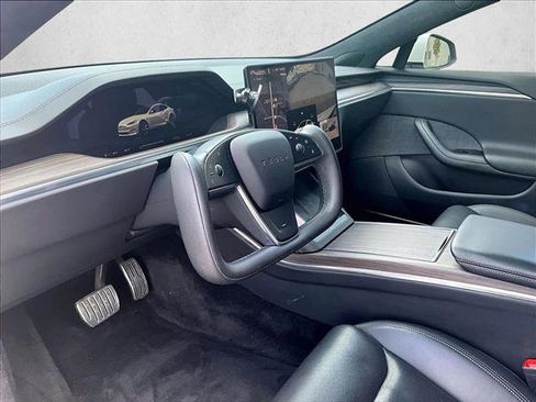 Used 2022 Tesla Model S AWD/4WD image 13