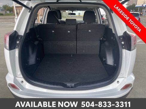 Used 2016 Toyota RAV4 XLE FWD image 19