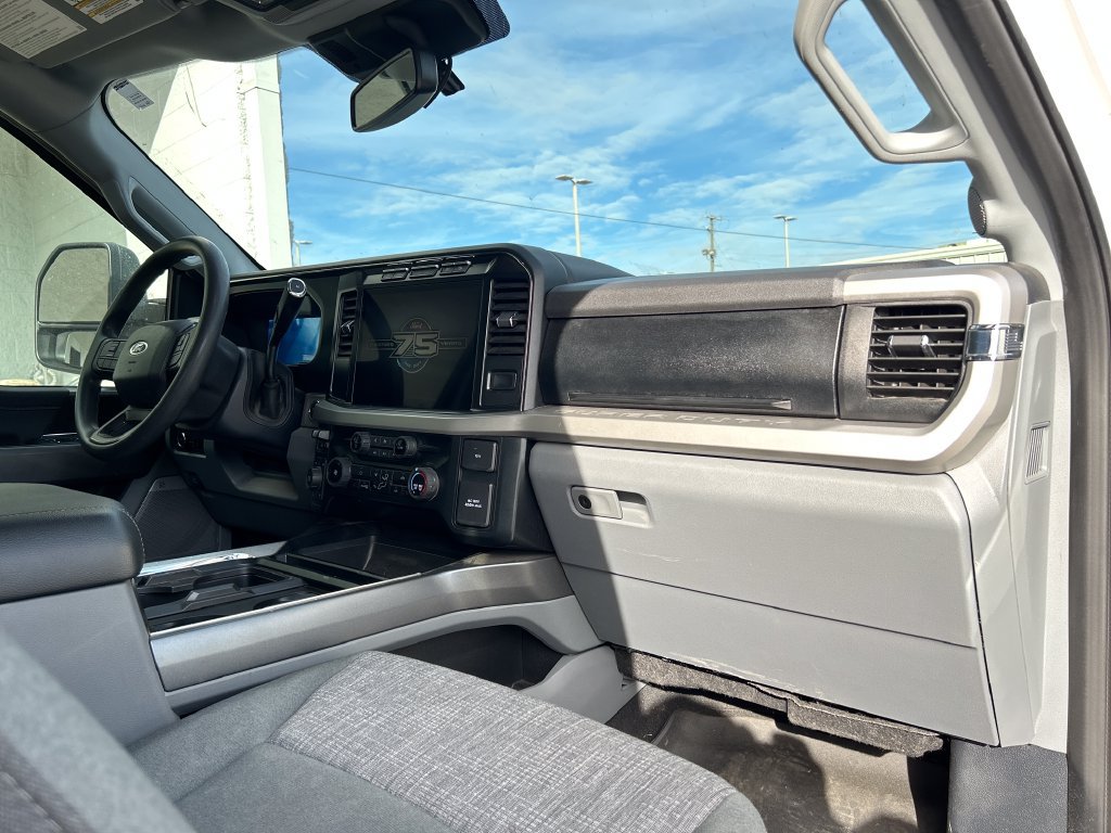 Certified 2023 Ford F250 XLT w/ XLT Premium Package AWD/4WD image 16