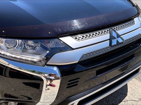Used 2020 Mitsubishi Outlander SE AWD/4WD image 29