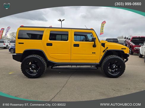 Used 2003 HUMMER H2 w/ Preferred Equipment Group image 4