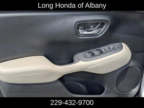 Used 2024 Honda HR-V LX image 12