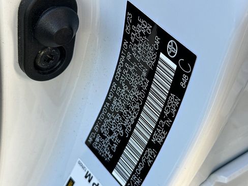 Certified 2023 Toyota Corolla SE image 28