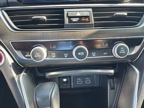 Used 2021 Honda Accord LX image 24