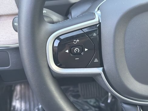 Certified 2026 Volvo XC90 B6 Plus AWD/4WD image 21